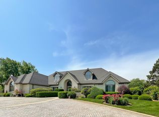 3N610 Wild Flower Ln, West Chicago, IL