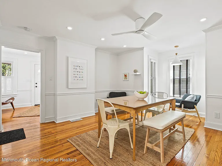 124 Heck Ave — Photo 11