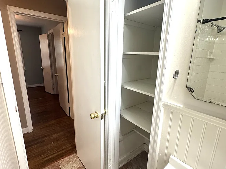 8709 Avalon Dr — Photo 10