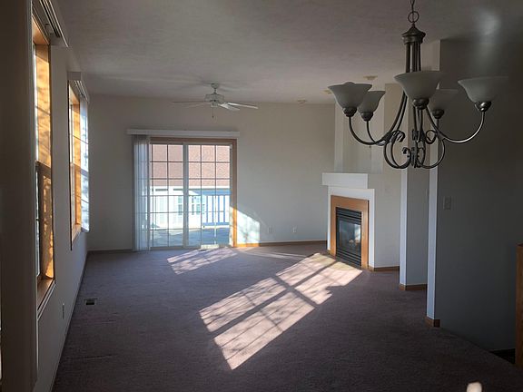 3rd image of 7558 Blairmore Dr