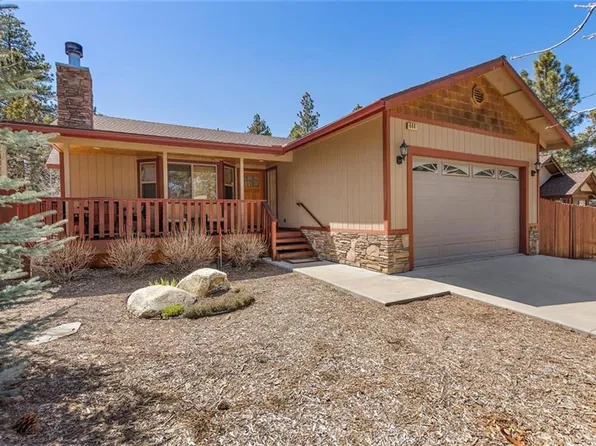 644 Sunset Ln, Sugarloaf, CA 92386
