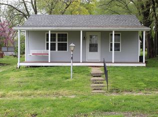 108 Railroad Ave, Gower, MO 64454