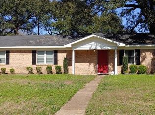 106 Best Dr, Saraland, AL 36571