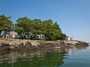 1 Pine Ln, Bremen, ME 04551