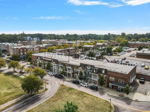 4319 Fountain Square Plz, Chester, VA 23831