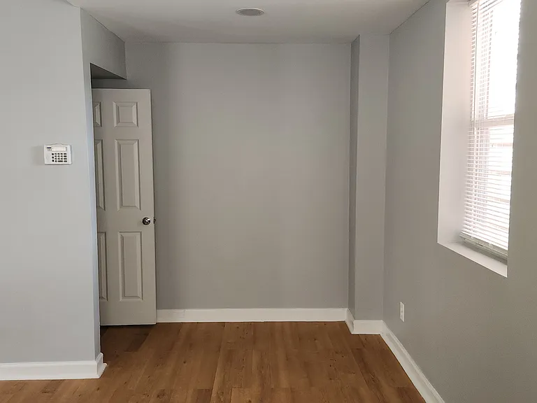 905 Kearny St NE — Photo 18
