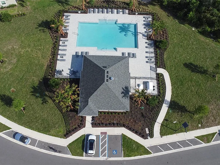 11070 Crescent Deer Dr — Photo 3