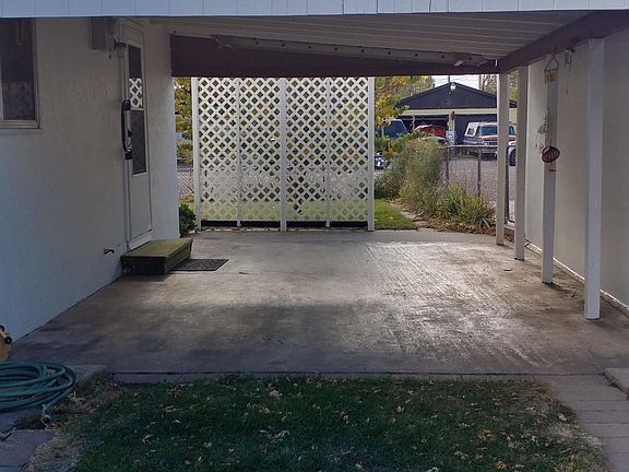 4th image of 100 Sherri Dr