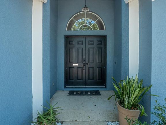 4th image of 10727 Deepbrook Dr