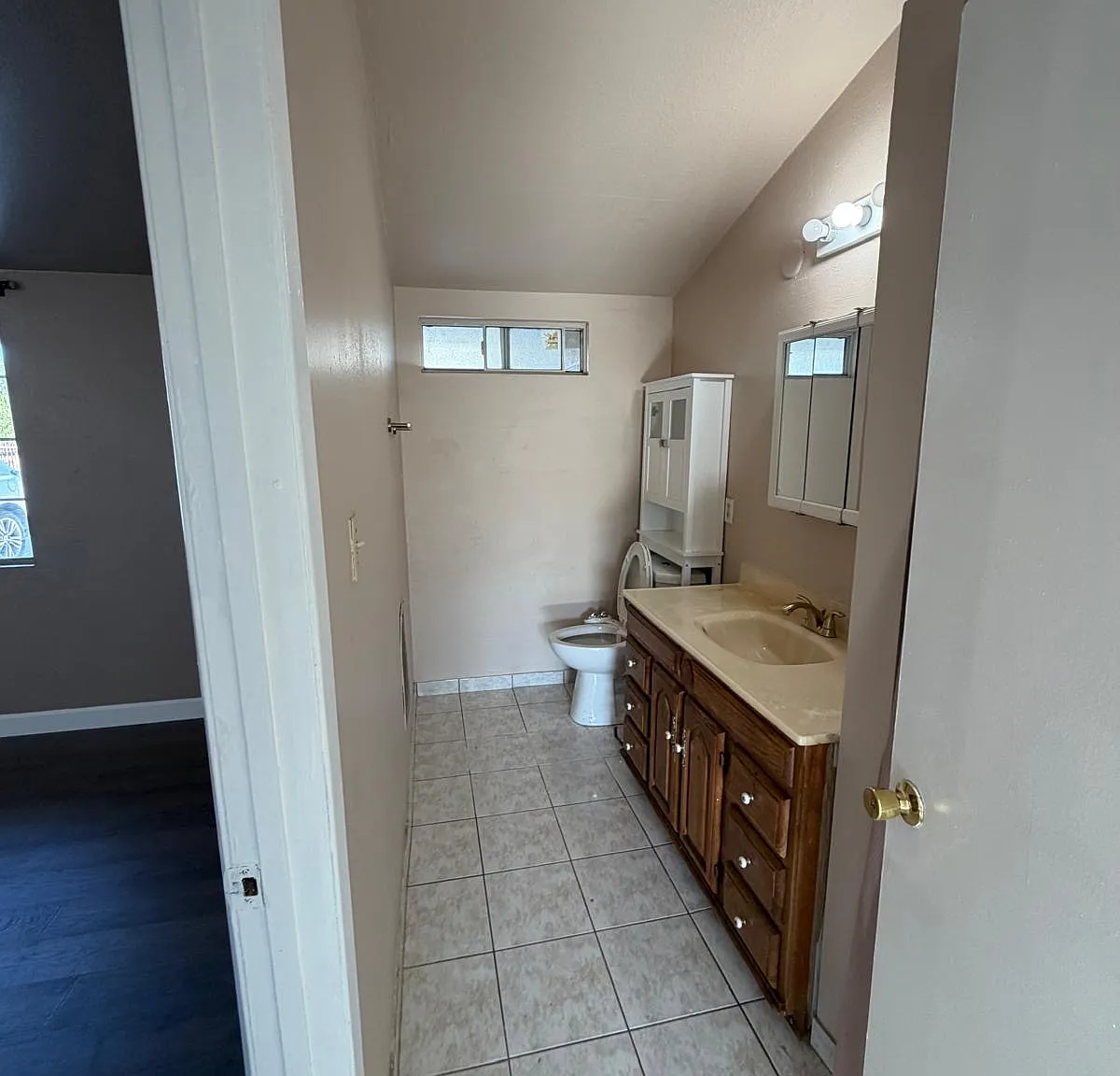 7420 Kelvin Ave — Photo 3