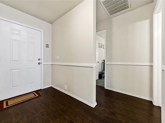 4th image of 2404 Eagle Mountain Dr