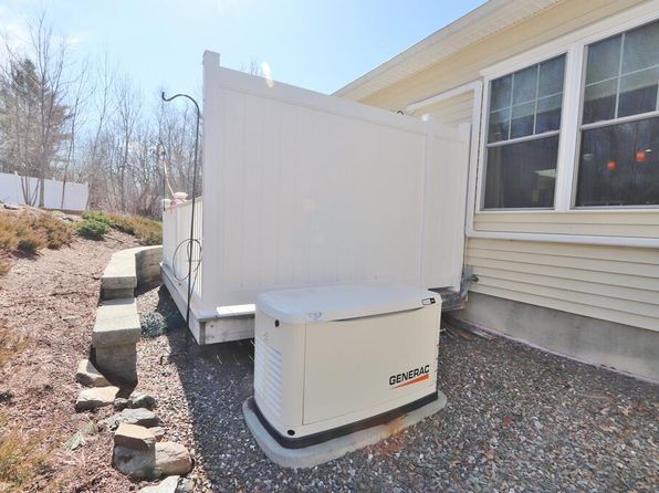 40 Kathryn Lane UNIT 40, Bangor, ME 04401