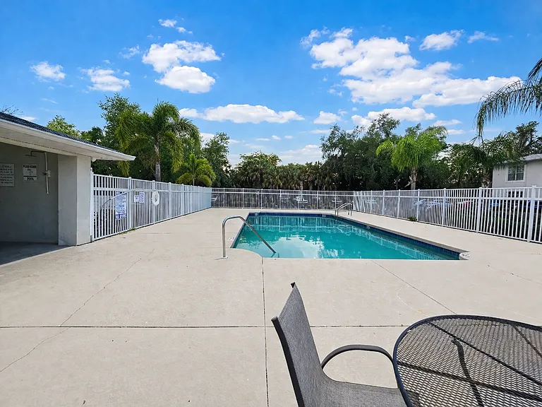 2549 River Preserve Ct — Photo 16