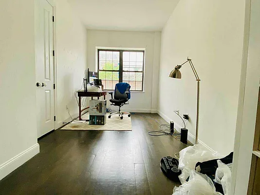 Rented by EXR | media 7