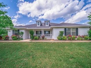 2375 Sandy Ln, Longview, TX 75605