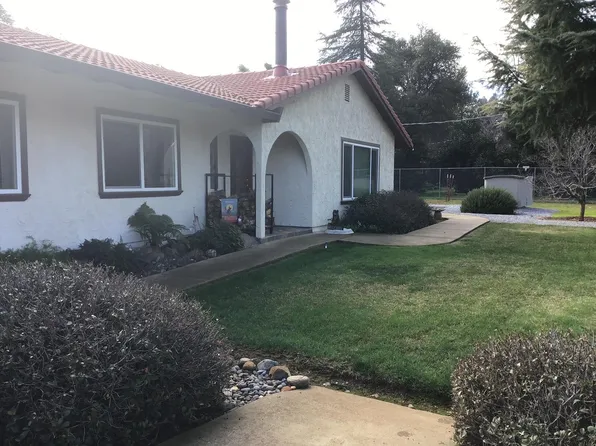 16383 China Gulch Dr, Anderson, CA 96007