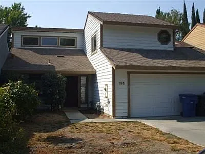 195 Saginaw Cir photo 1