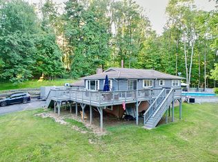 10 Knollwood Dr, Ellenville, NY 12428