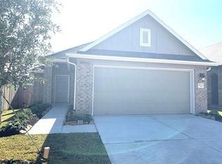 5023 Azalea Trace Dr, Houston, TX 77066