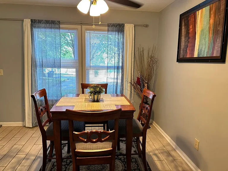 1728 Forest Ave #D — Photo 7