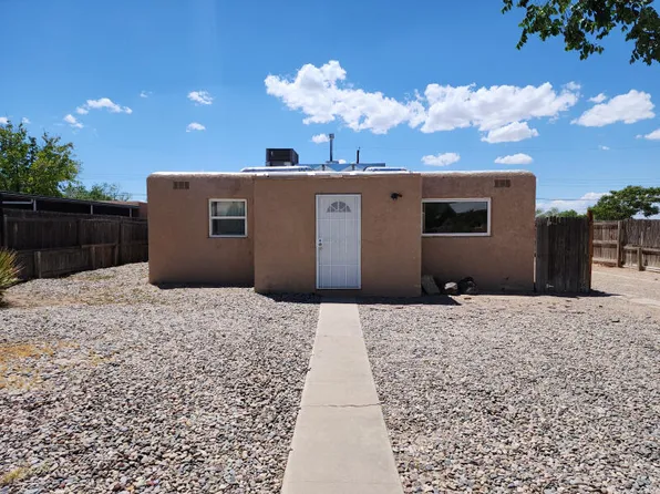 2829 Morningside Dr NE, Albuquerque, NM 87110