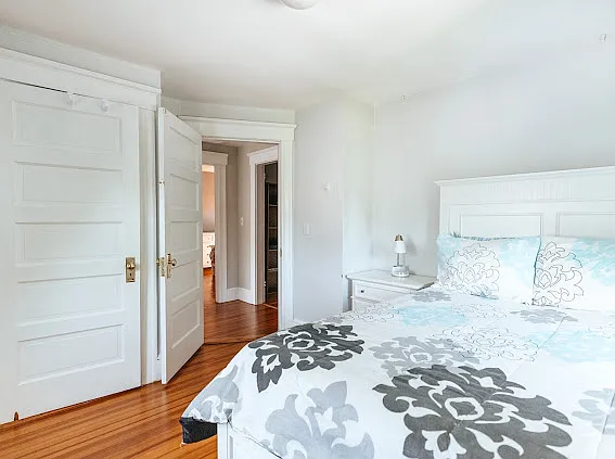 5 Sylvan St — Photo 22