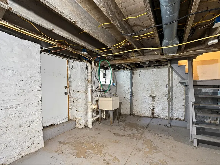 1407 W North Bend Rd — Photo 30