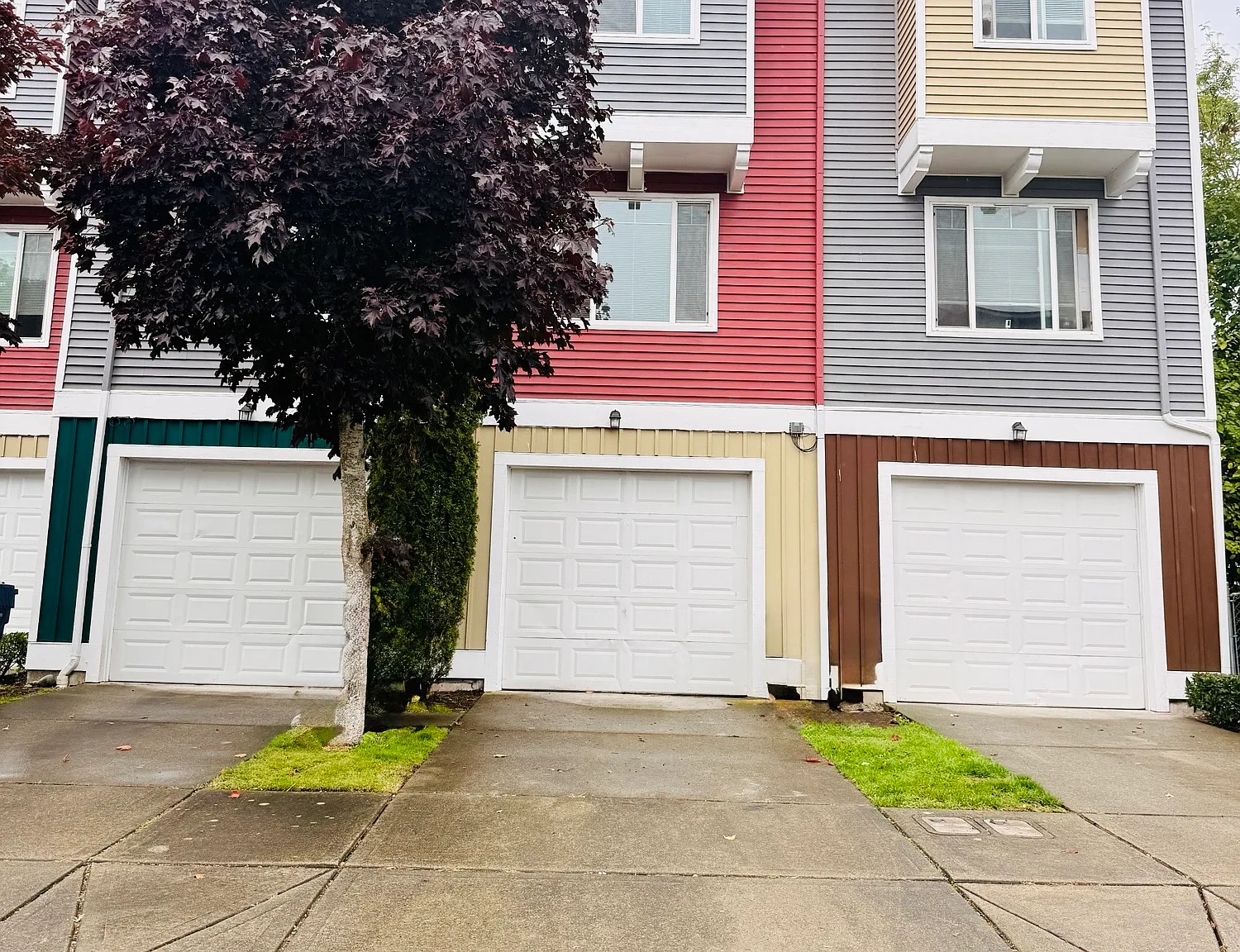 2 bed, 1.5 bath, 1338 sqft, $2,095 — Photo 3