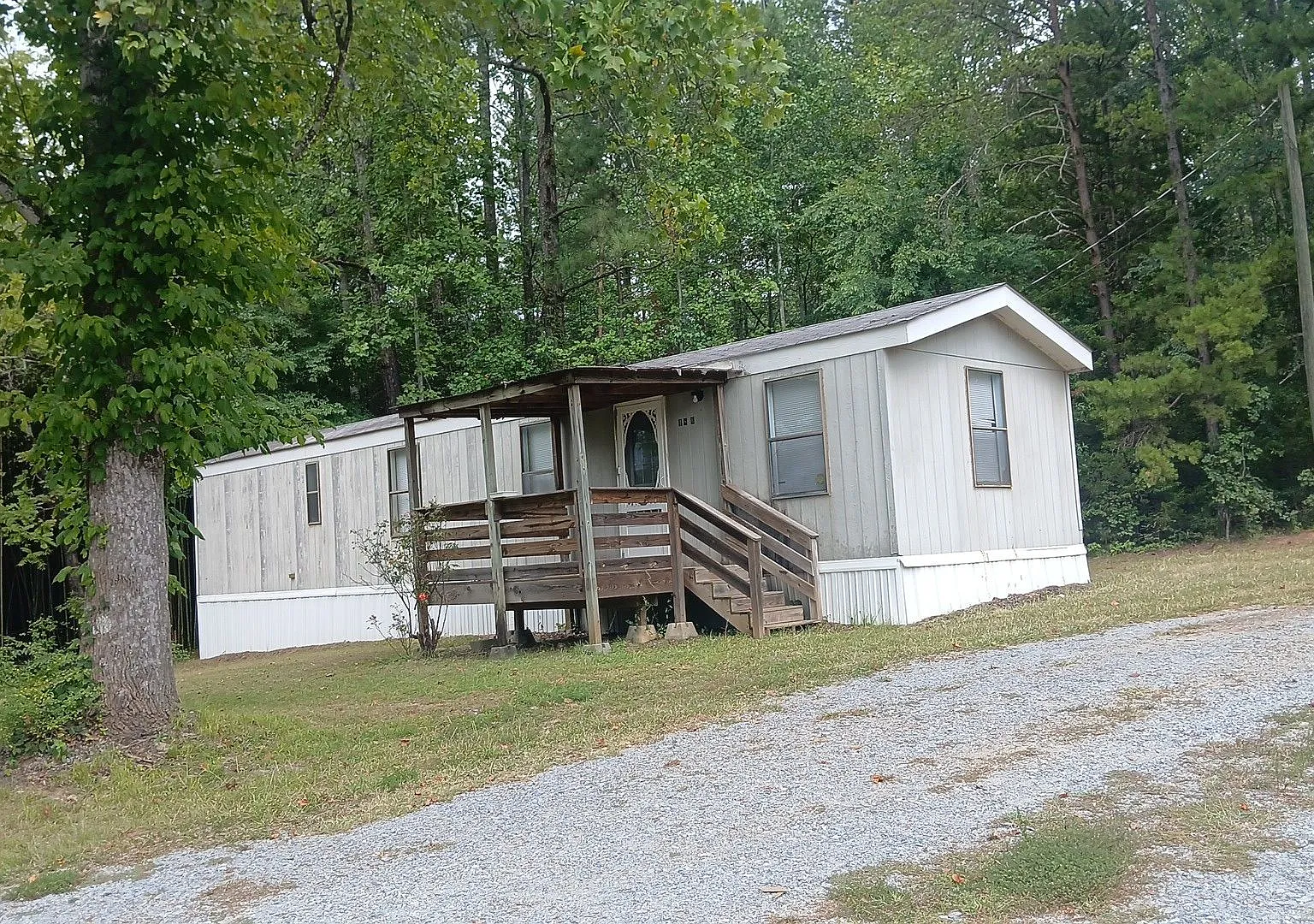2 bed, 1.0 bath, 800 sqft, $950 — Photo 1