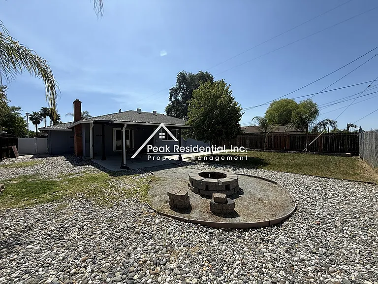 6739 Ferrier Ct — Photo 26