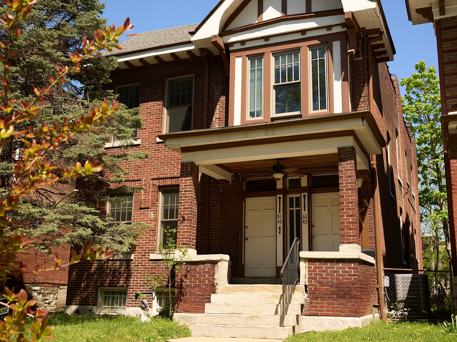 3 bed, 1400 sqft, $2,395 — Photo 3