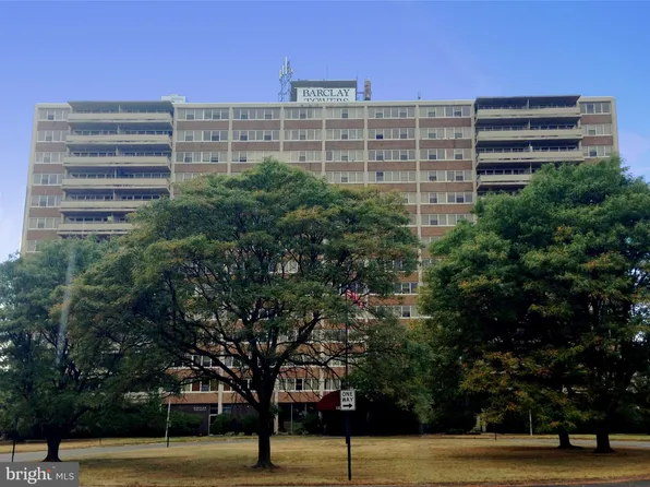 1511 Barclay Towers, Cherry Hill, NJ 08034