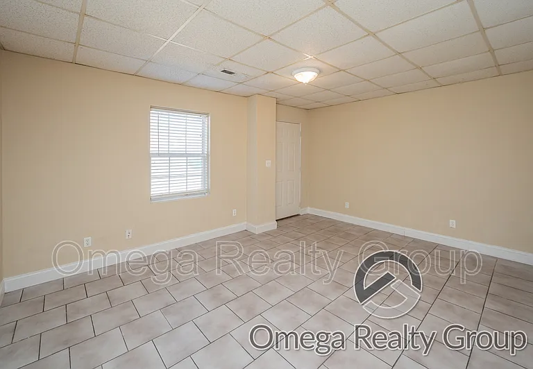318 Percy St — Photo 12