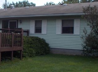 7 Meadowbrook Ter, Dansville, NY 14437