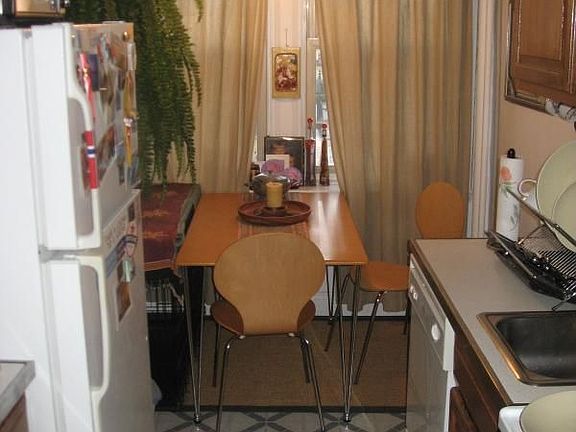 4th image of 4820 44th St APT 6B