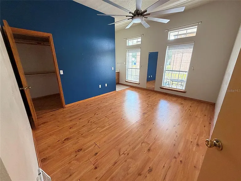 1011 Minnesota Ave — Photo 22