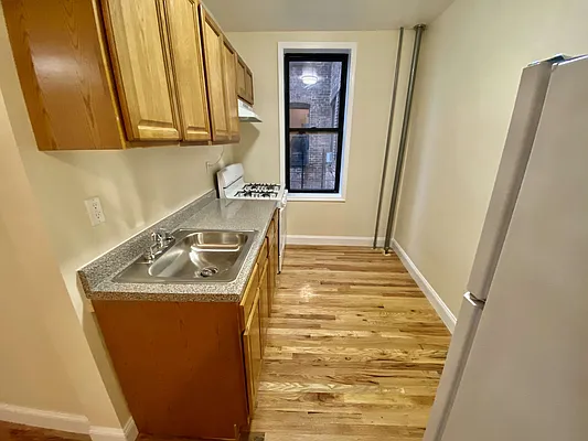 Rented by Bruma Realty LLC | media 13