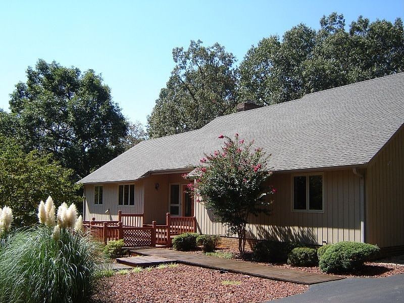 252 Hans Hill Dr, Madison Heights, VA 24572 Zillow