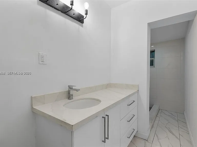 1169 NW 114th St — Photo 10