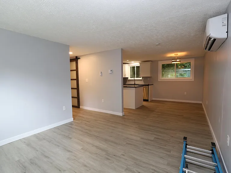 1232 E Henry Clay Ave — Photo 18