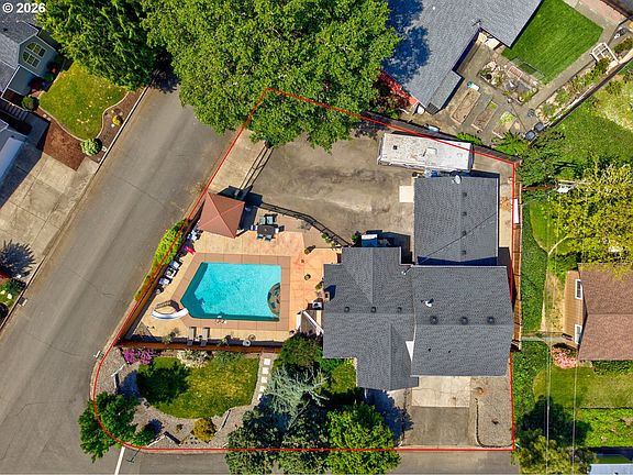 5th image of 1308 NW Garden St