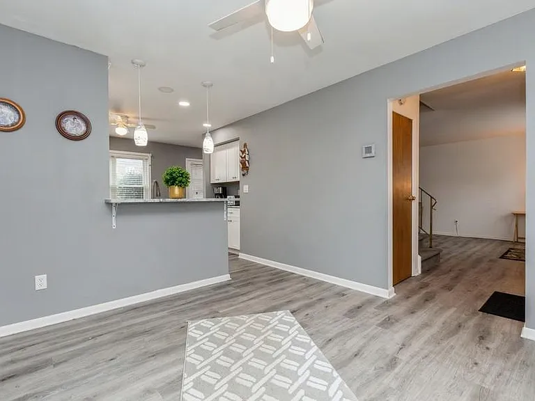678 Bloomfield Ave #678 — Photo 7