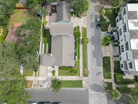 4th image of 308 S Melville Ave