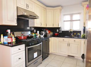 51 Arnold Rd #1, Quincy, MA 02170