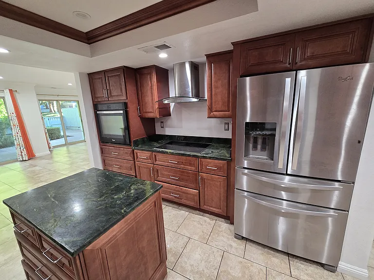 7542 Rosedale Ct — Photo 17