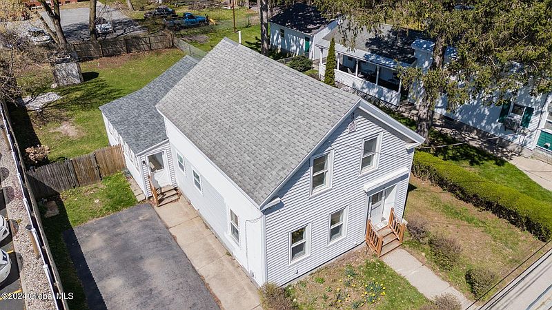 2nd image of 16 Cherry Street
