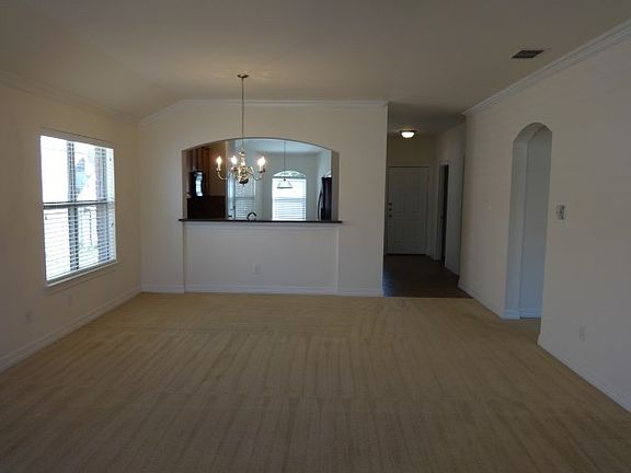 3rd image of 1713 Kittyhawk Dr