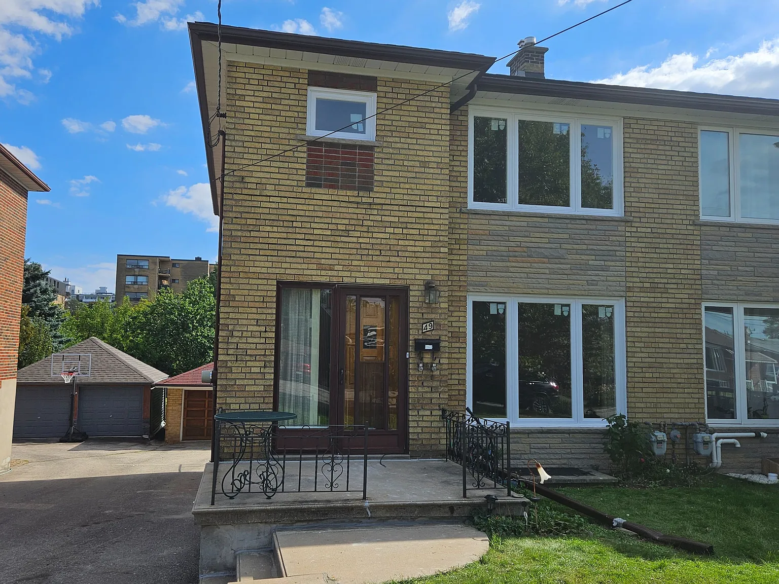 3 bed, $3,200 — Photo 1