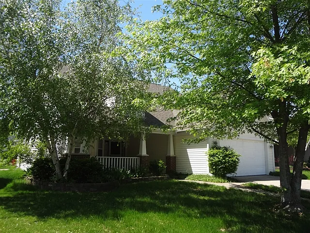 5119 Brookstone Way photo 1
