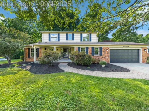 22809 Balcombe Dr, Novi, MI 48375